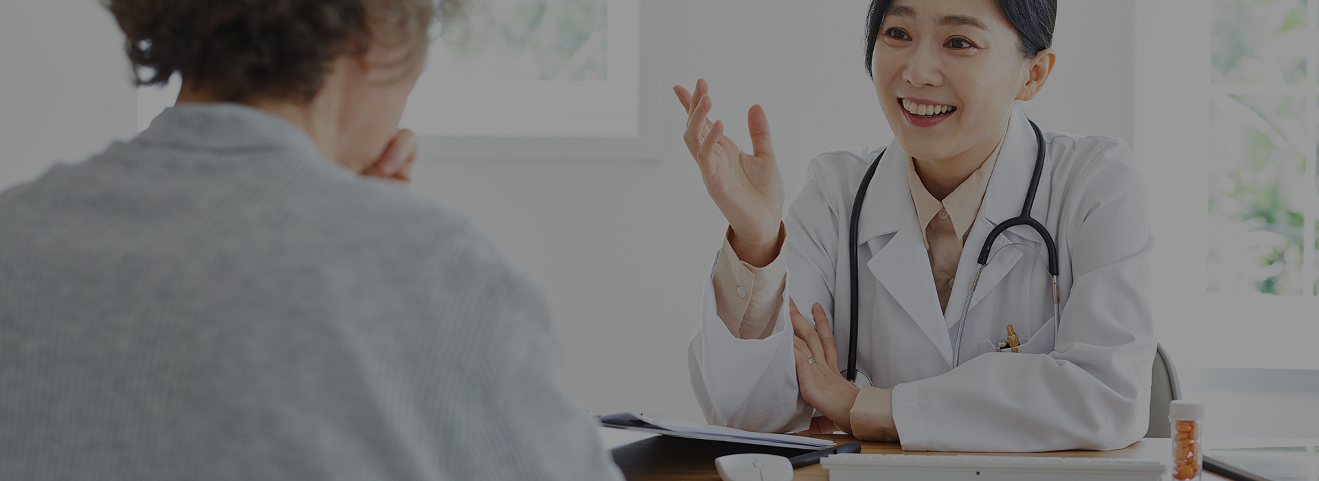 <img src='/img_up/shop_pds/smpharm/hong_logo.png'>|<span class='t2'>원장님만의 전문 파트너</span>|다년간의 개원컨설팅 경험을 바탕으로 성공적인 개원 파트너! <br>전문 컨설턴트가 어려움을 해소해드립니다.